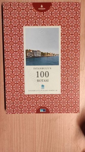 Kitap okuma alışkanlığı ve İstanbul'un 100 Rotası Kitabı