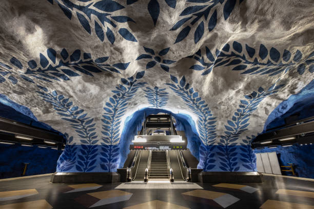 Stockholm metro istasyonu ve sanat