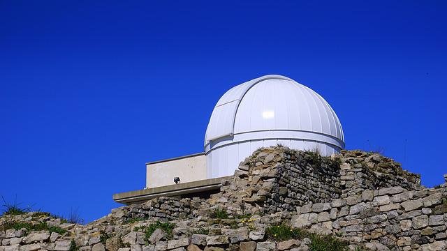 Gözlemevi ve ilk Türk astronomu