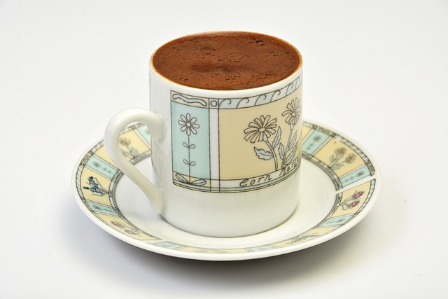 Sunulan Türk Kahvesi Fincanı da önemlidir
