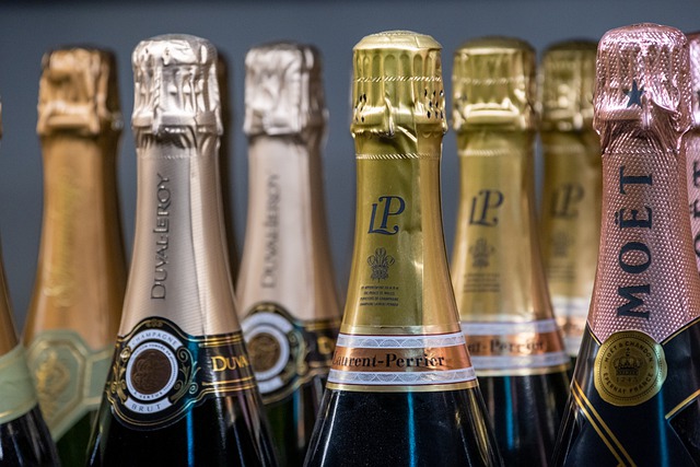 Kutlamaların Şarabı ve Hangi Şampanya